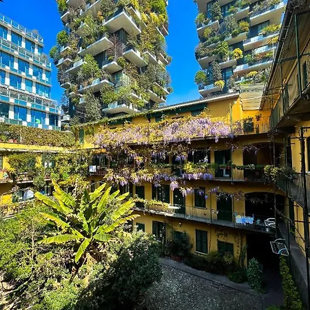 Apartmán The Mundial - Bosco Verticale View